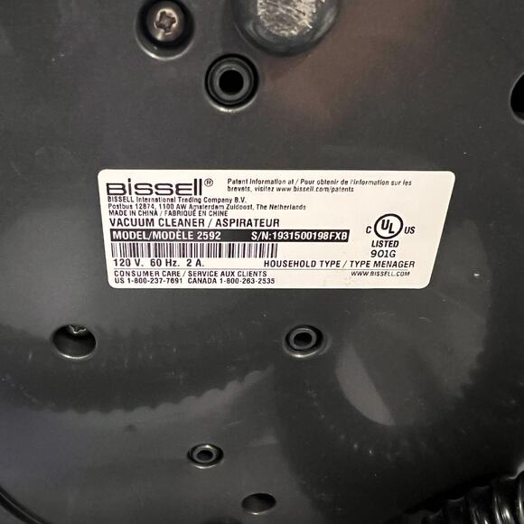 BISSELL BarkBath Dual Use Portable Dog Bath & Deep Cleaner Vacuum - Picture 9 of 10